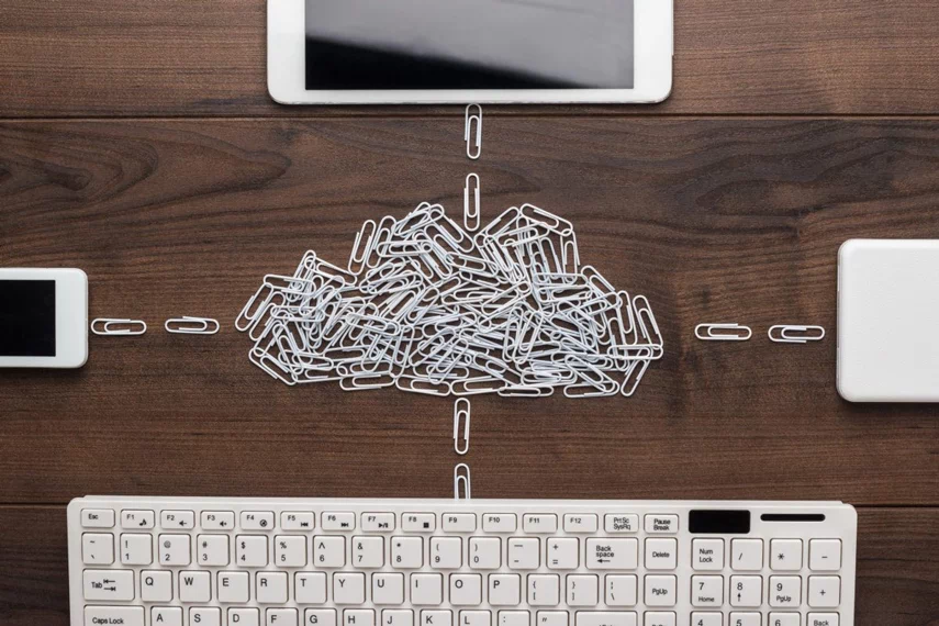 Paper Clip connect tablet, phone, keyboard and power bank, and make it a cloud in the middle.